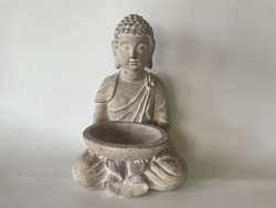 Sitzender Buddha mit Vogelbad, creme - 28,5x19x40 cm